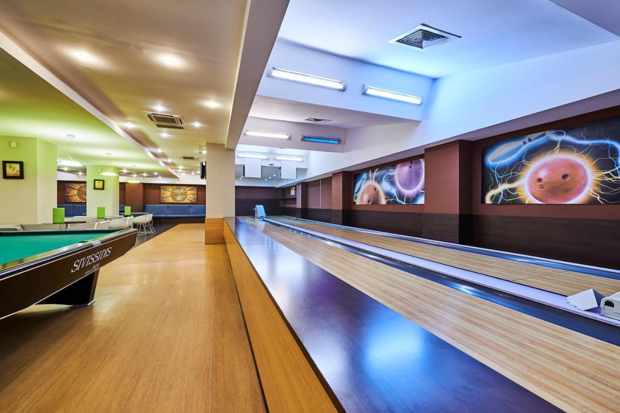 Hotel Clermont Covasna Ngoại thất bức ảnh