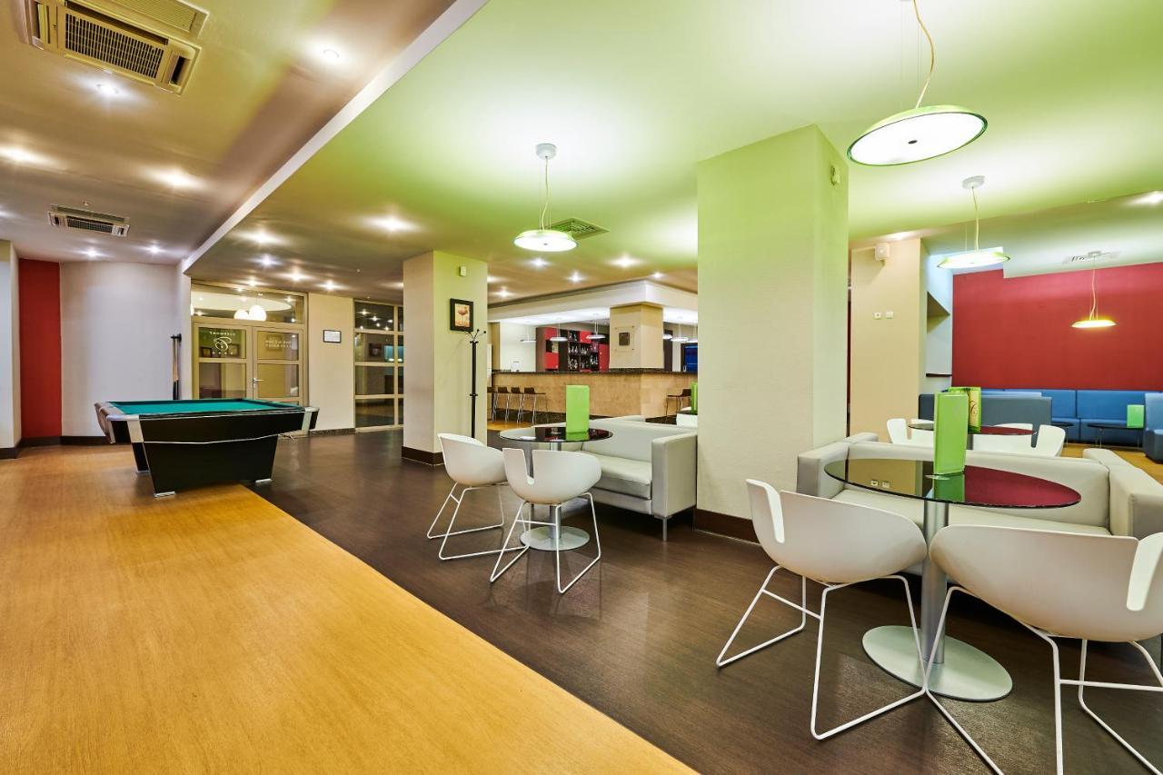 Hotel Clermont Covasna Ngoại thất bức ảnh