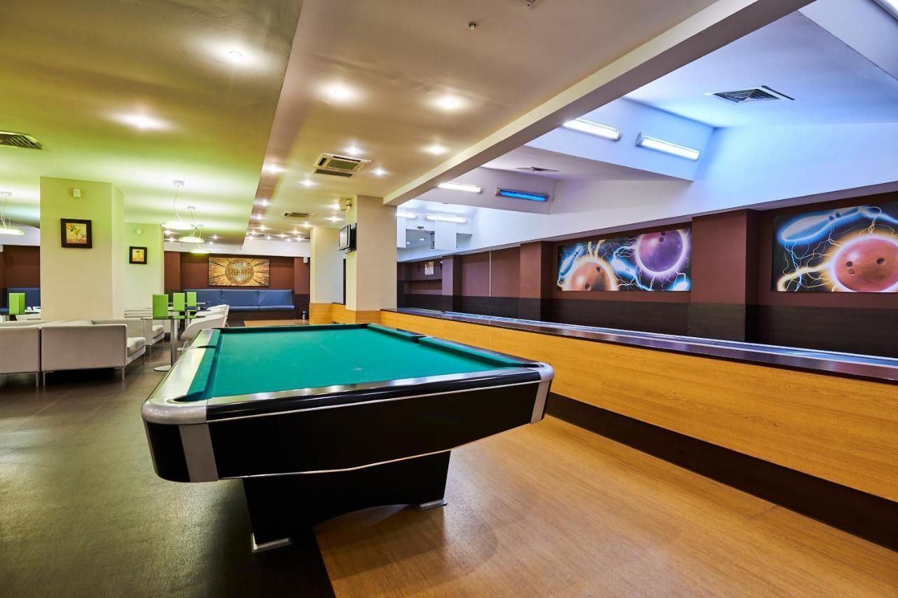Hotel Clermont Covasna Ngoại thất bức ảnh